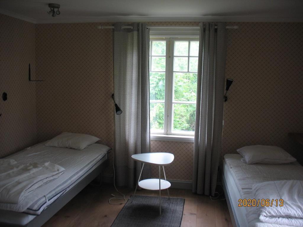 Amazing Home In Mellerud With 4 Bedrooms And Wifi 외부 사진