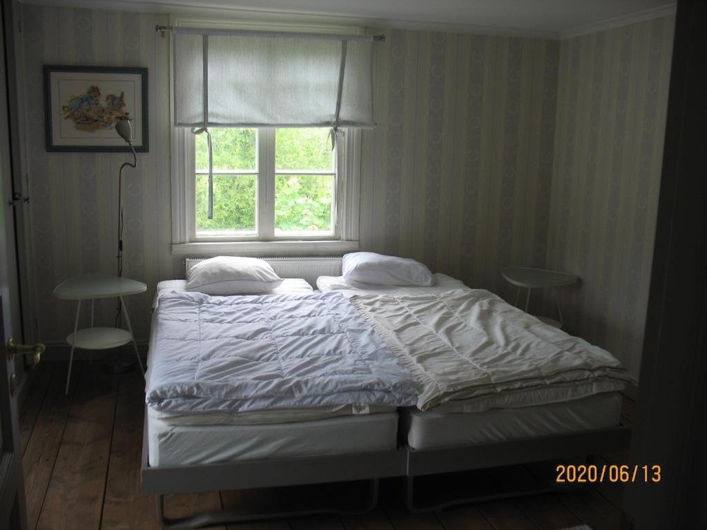 Amazing Home In Mellerud With 4 Bedrooms And Wifi 외부 사진