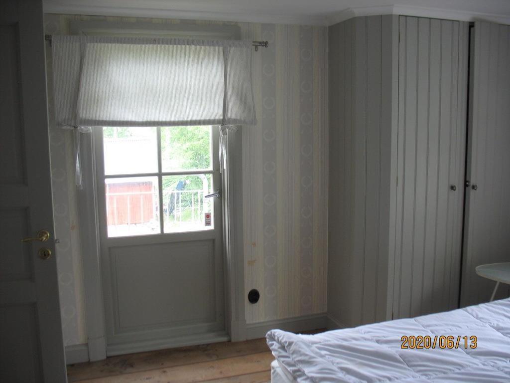 Amazing Home In Mellerud With 4 Bedrooms And Wifi 외부 사진